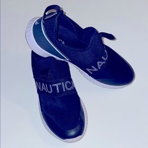 Nautica Navy Blue and White Slip-On Shoes size 5, excellent condition